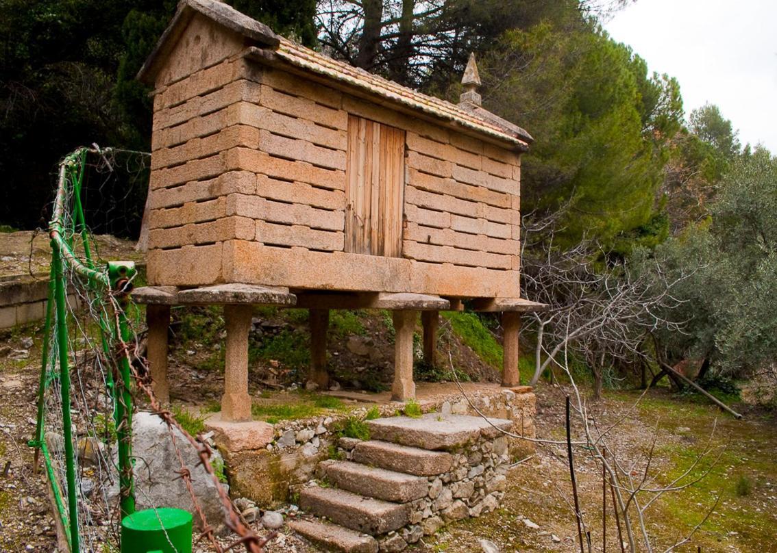 Hostal Rural De Cuadros Bedmar y Garciez Luaran gambar