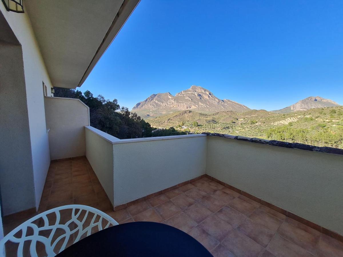 Hostal Rural De Cuadros Bedmar y Garciez Luaran gambar